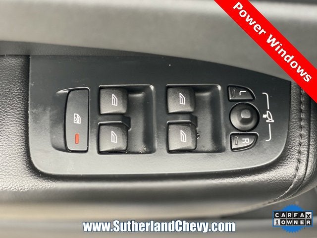 2023 Volvo XC60 Recharge Plug-In Hyb Core Bright Theme