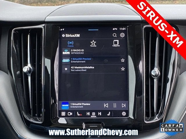 2023 Volvo XC60 Recharge Plug-In Hyb Core Bright Theme