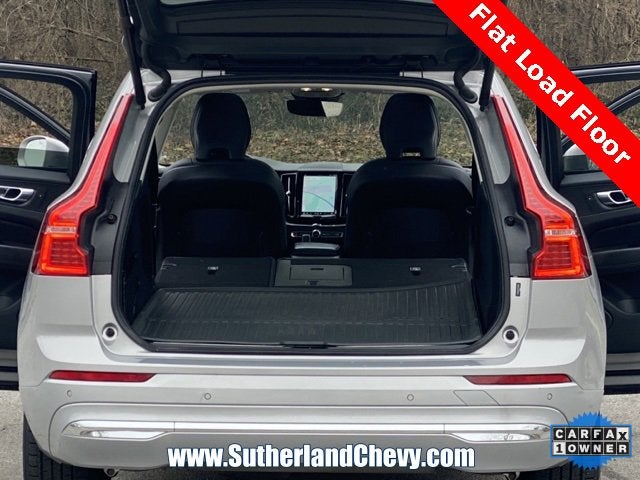 2023 Volvo XC60 Recharge Plug-In Hyb Core Bright Theme