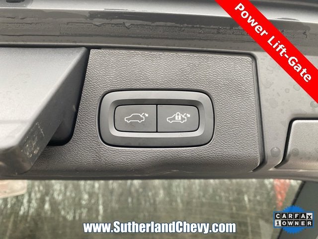 2023 Volvo XC60 Recharge Plug-In Hyb Core Bright Theme